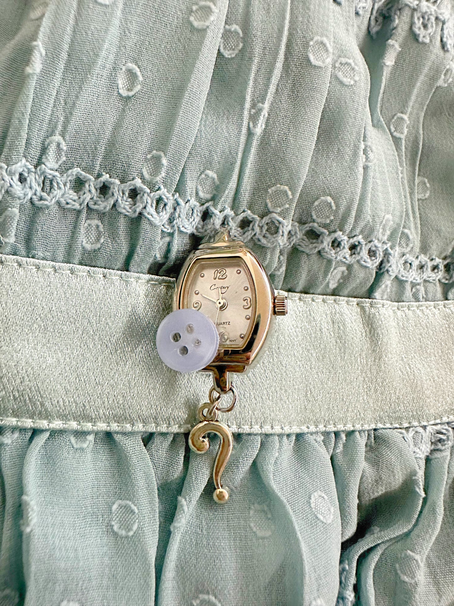 Mini Clock Button Brooch