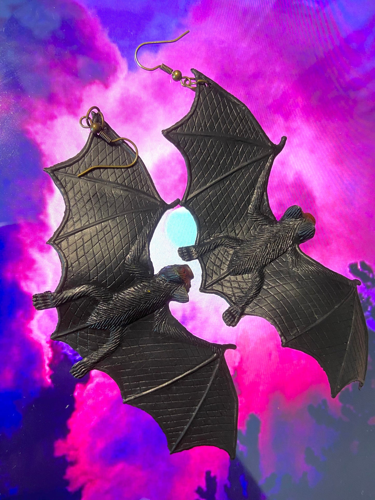 FriCKiN BATS EaRrINGs