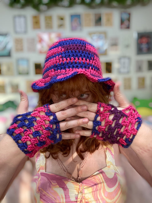 Bi pride fingerless fishnet gloves