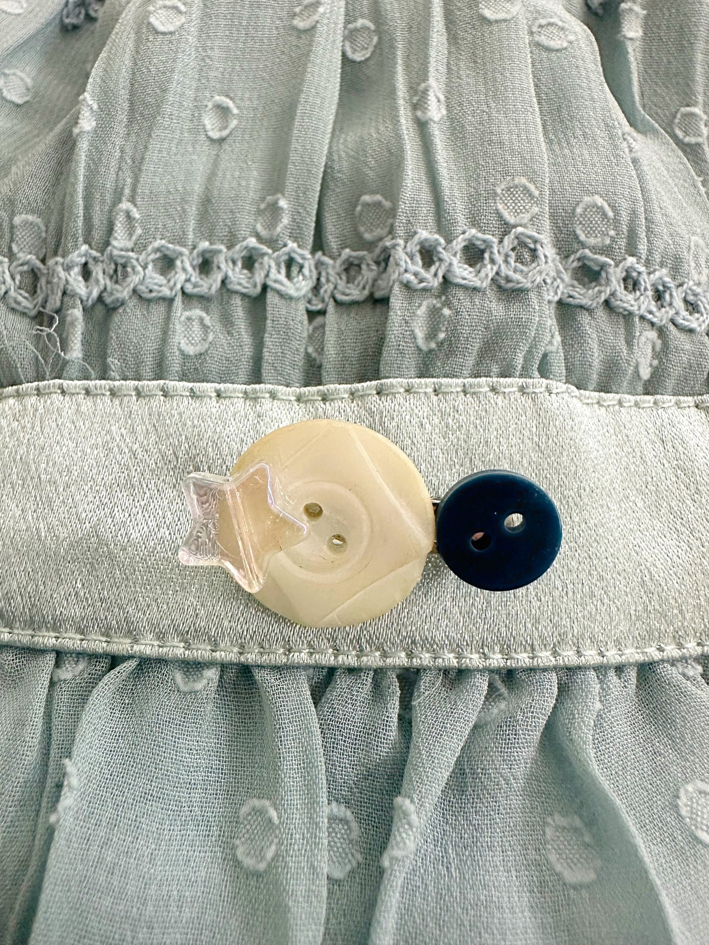 Magic Button mini Brooches