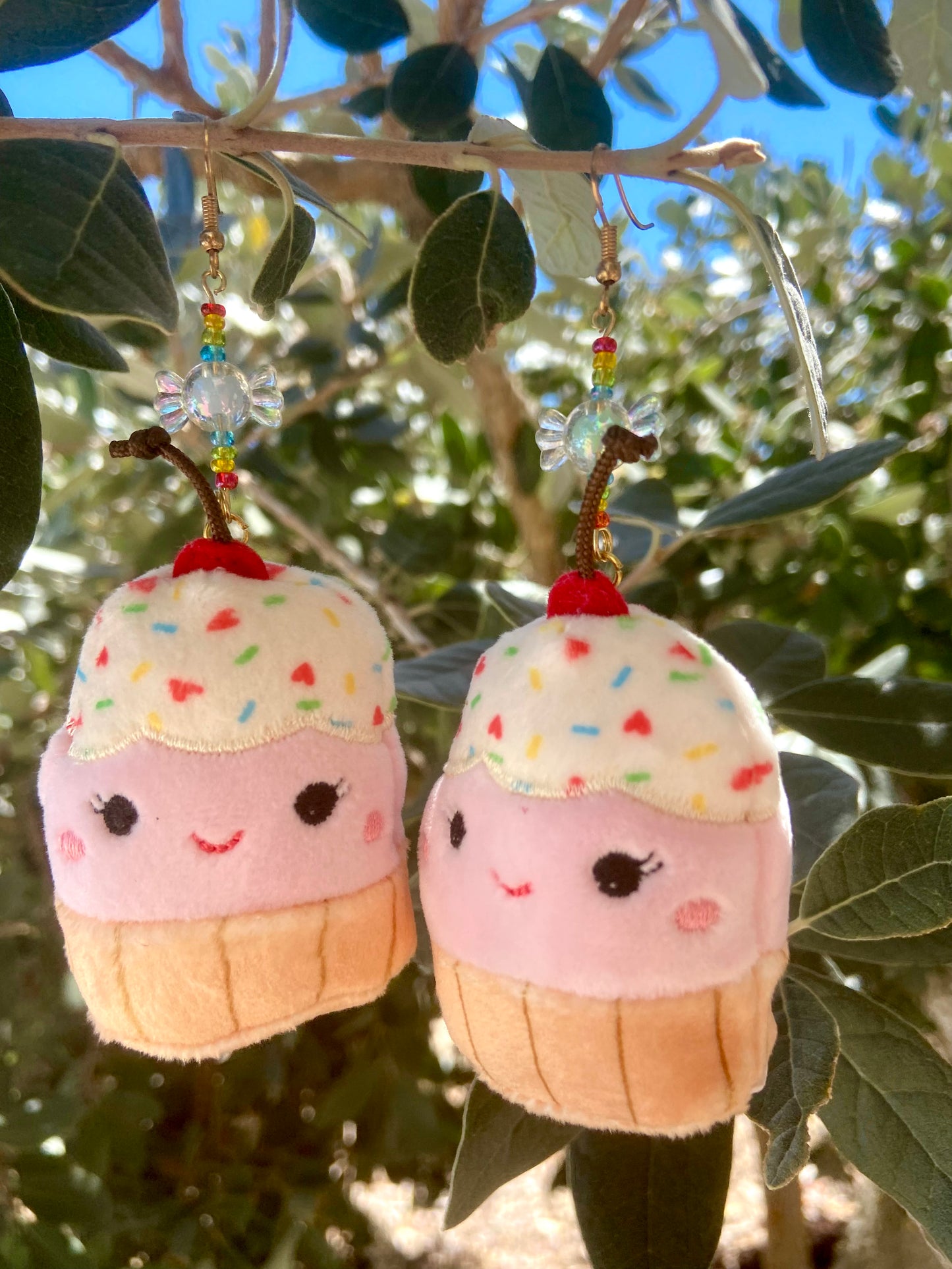 Clara the squishville cupcake beaded earrings